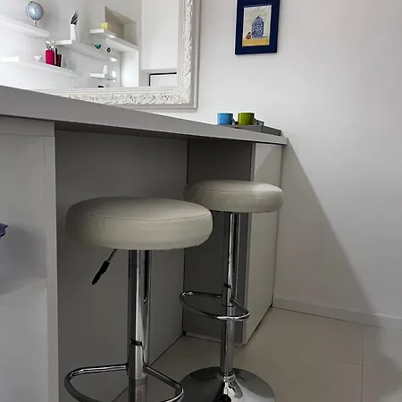 Apartment Residenza Santi Ai Monti Rome